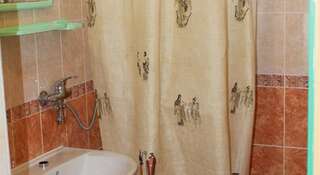 Гостиница Guest house Andjelika Лазаревское Трехместный номер с видом на море-6